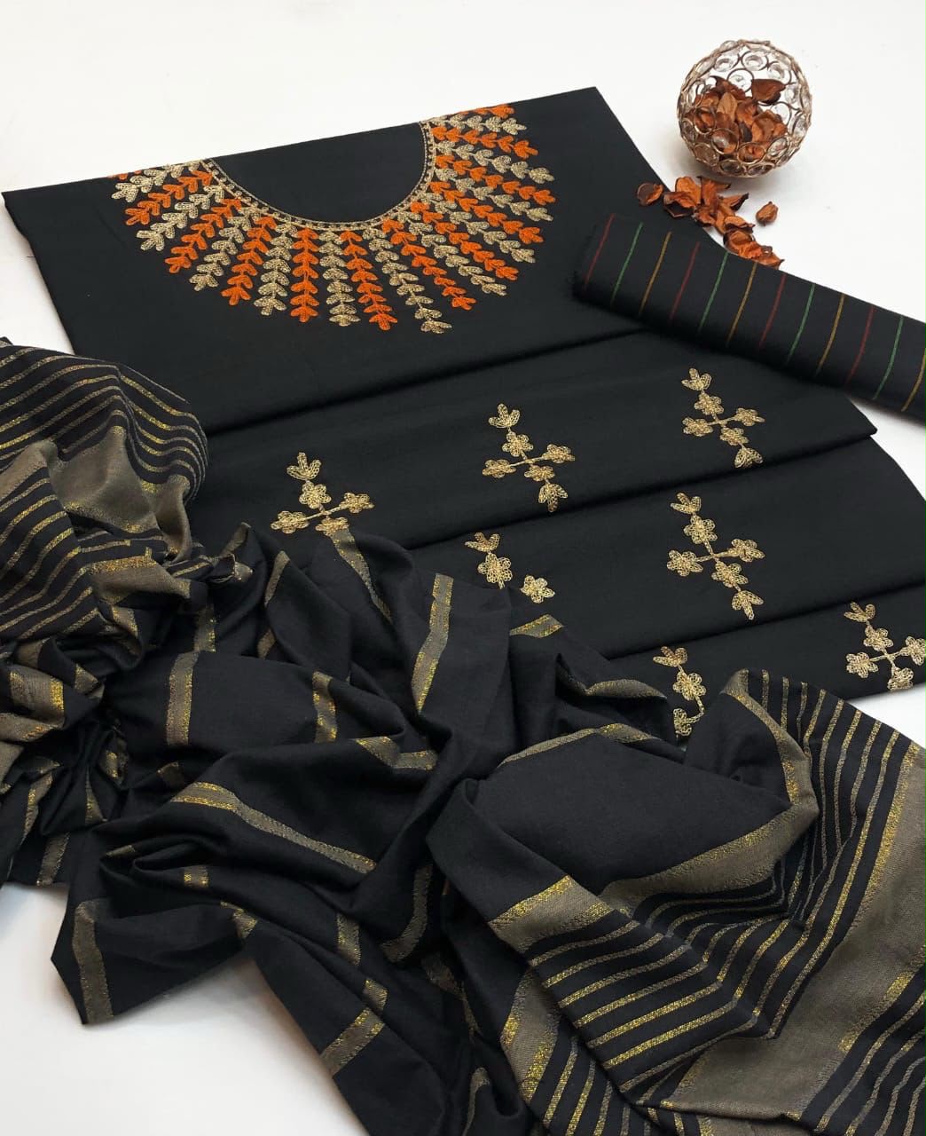 Unstich kamez shalwar
