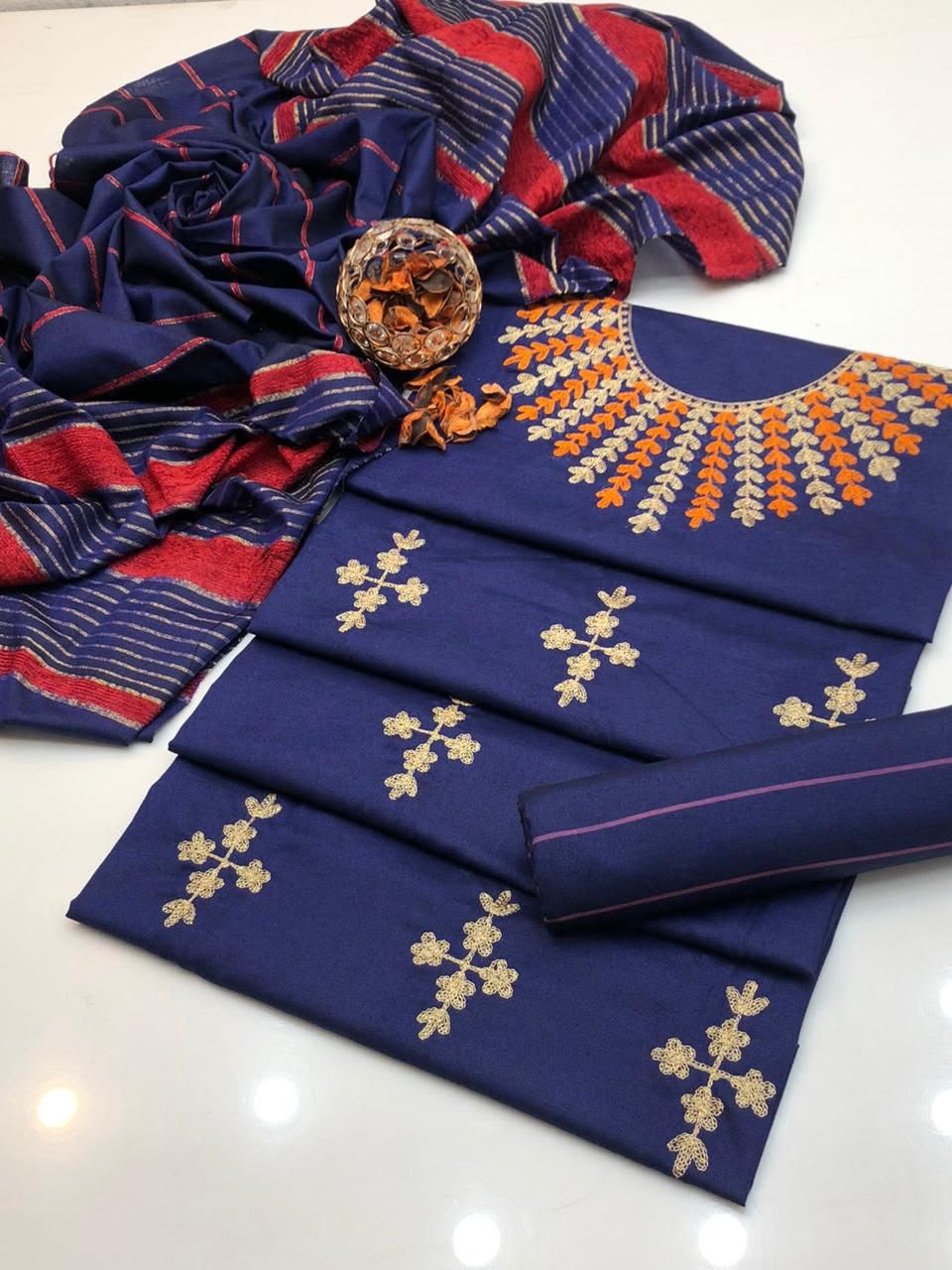 Unstich kamez shalwar